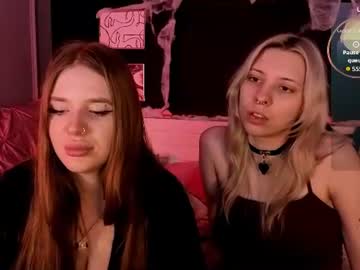 2giirls1cam