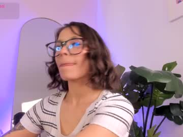 aleexa cute