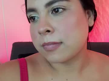 bella saint33