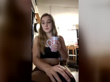 blondiebabe420