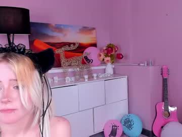 kiki peach