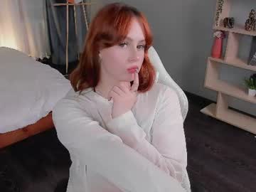 kiss naomi kiss