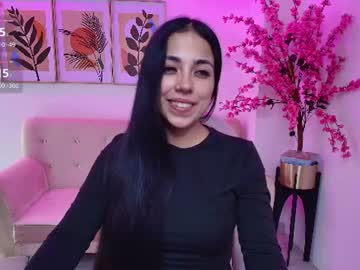 sara  strawberr