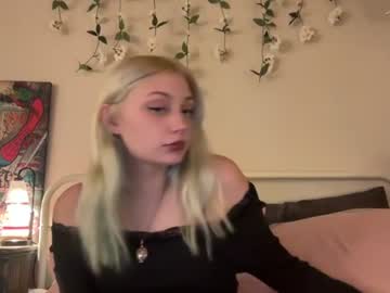 trixilee24
